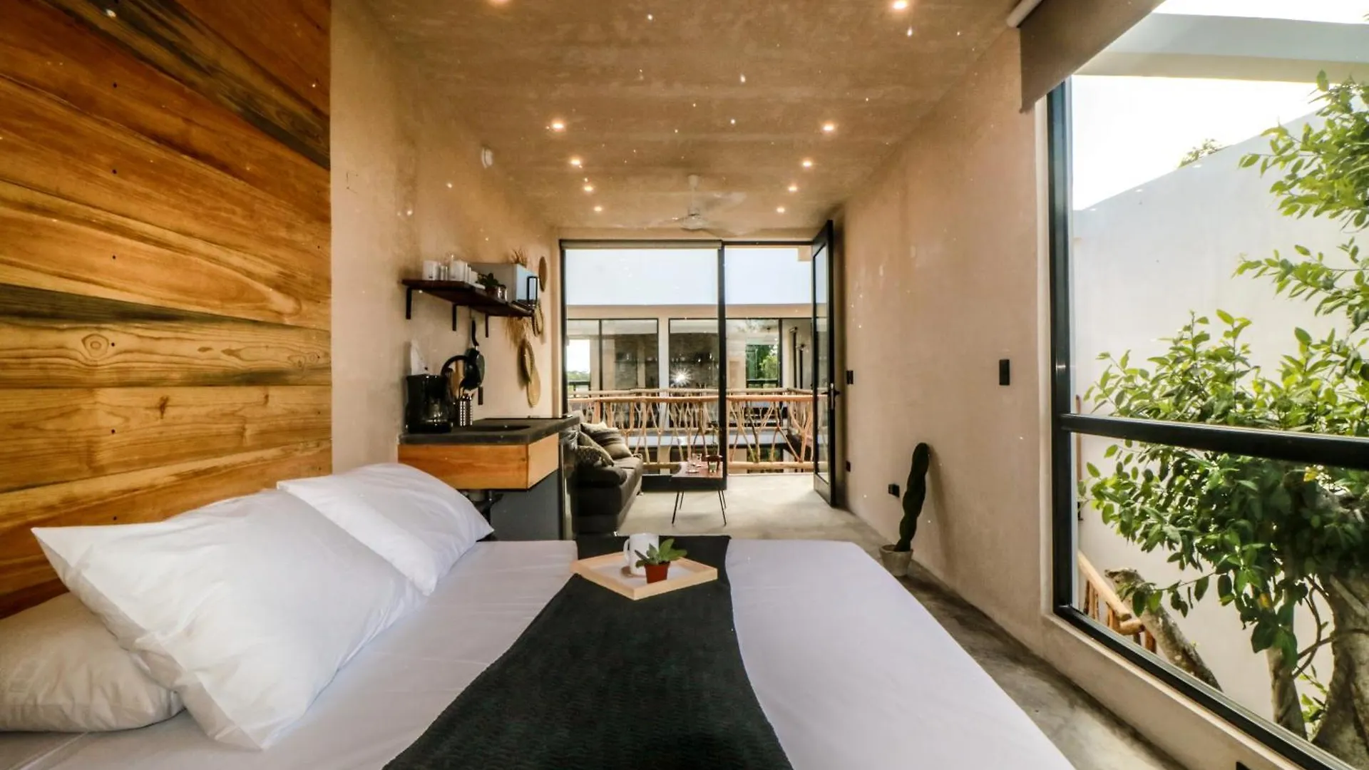 Villa Emilia Tulum # 10 0*,